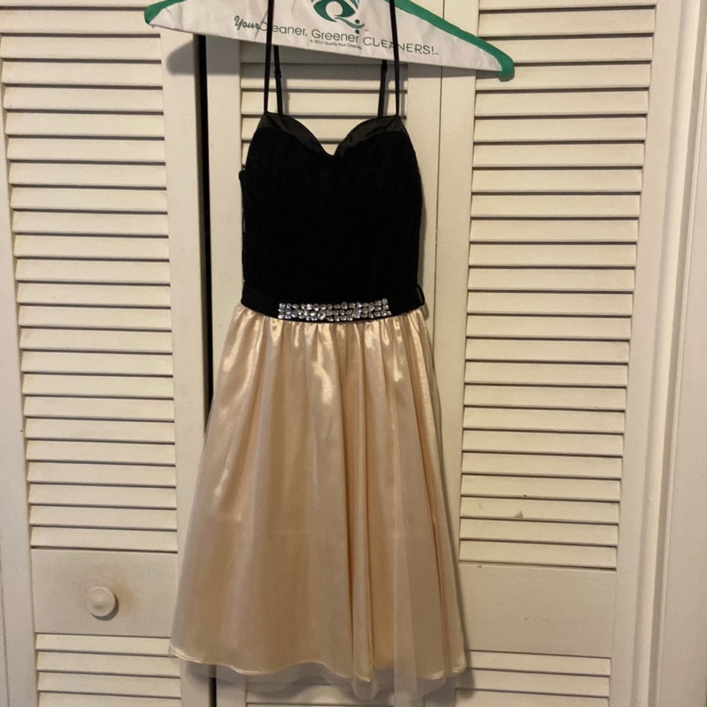 Charlotte Russe, Small, black/cream